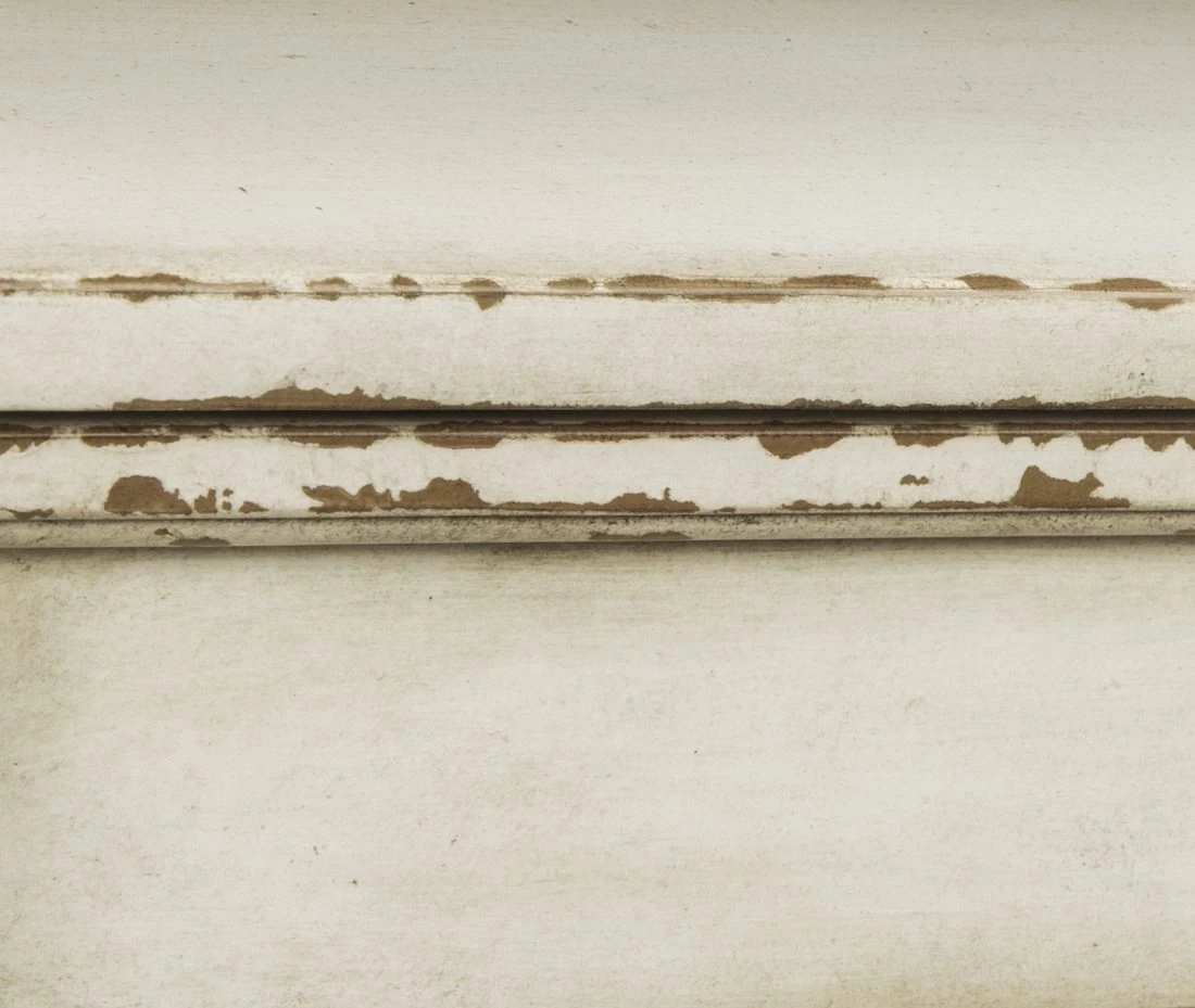 Signature Design By Ashley® Realyn White/Brown Chairside End Table 6 Signature Design By Ashley® Realyn White/Brown Chairside End Table - Image 6