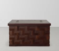 Vintage Furniture Chess Cocktail Table -Furniture comprehensive store 1c1383d1 c021 471a 9294 bb668e55bfa6