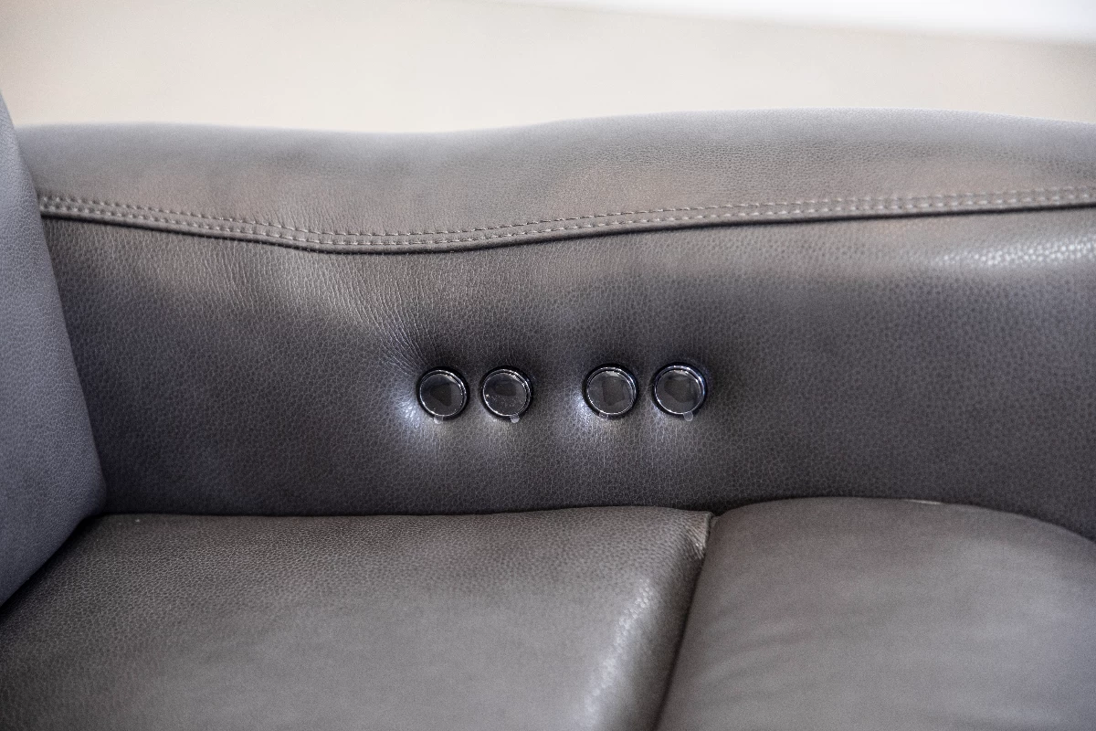 Man Wah Charcoal Leather Power Reclining Console Loveseat 5 Man Wah Charcoal Leather Power Reclining Console Loveseat - Image 5