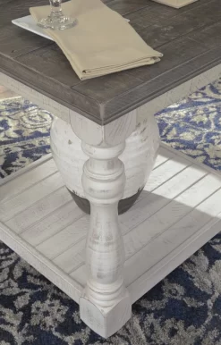 Signature Design By Ashley® Havalance Gray/White End Table -Furniture comprehensive store 4cff96a4 6cad 4444 a5cd b71fabe3cc88