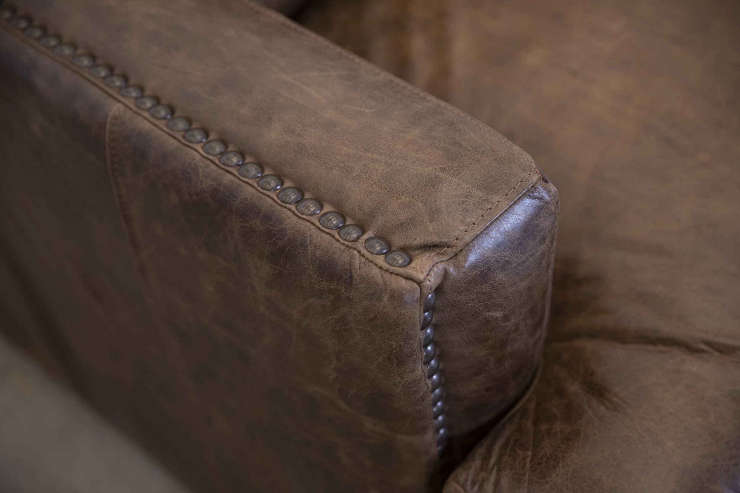 USA Premium Leather Furniture 9397 Ancient Brown All Leather Sofa 4 USA Premium Leather Furniture 9397 Ancient Brown All Leather Sofa - Image 4