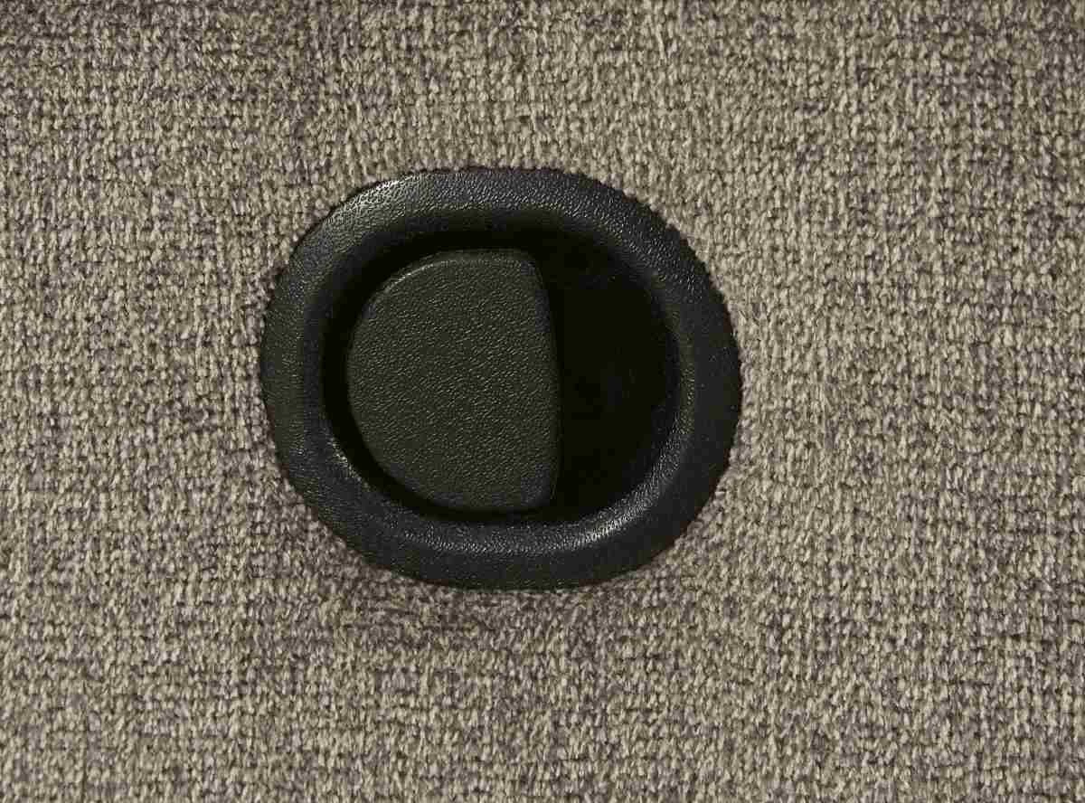 Signature Design By Ashley® Draycoll Pewter Double Reclining Loveseat With Console 6 Signature Design By Ashley® Draycoll Pewter Double Reclining Loveseat With Console - Image 6