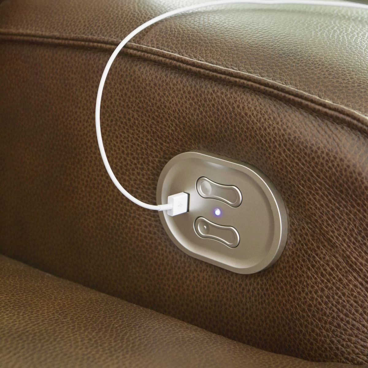 Signature Design By Ashley® Francesca Auburn Power Reclining Loveseat With Console 7 Signature Design By Ashley® Francesca Auburn Power Reclining Loveseat With Console - Image 7